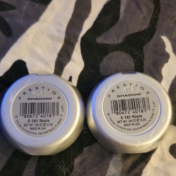 Prestige Eyeshadow Color C-181 Rosin .08 Oz - Picture 2 of 3